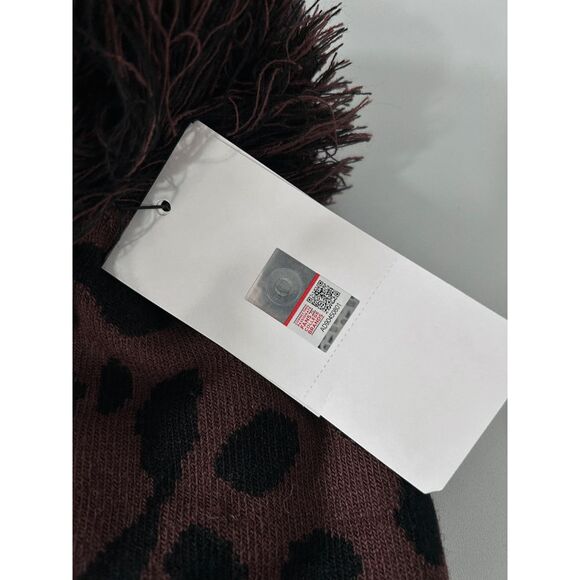 47 Michigan Wolverines Brown Rosette Cuff Women's Knit Hat Beanie - Picture 4 of 5